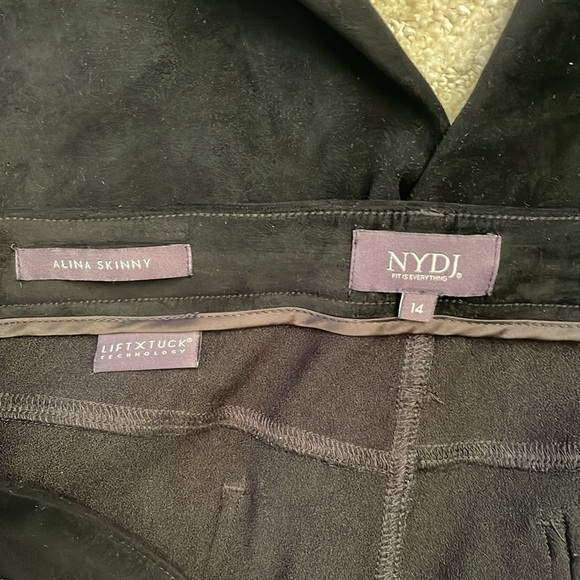 NYDJ Stretch Soft velvety feeling pants. - Picture 3 of 5